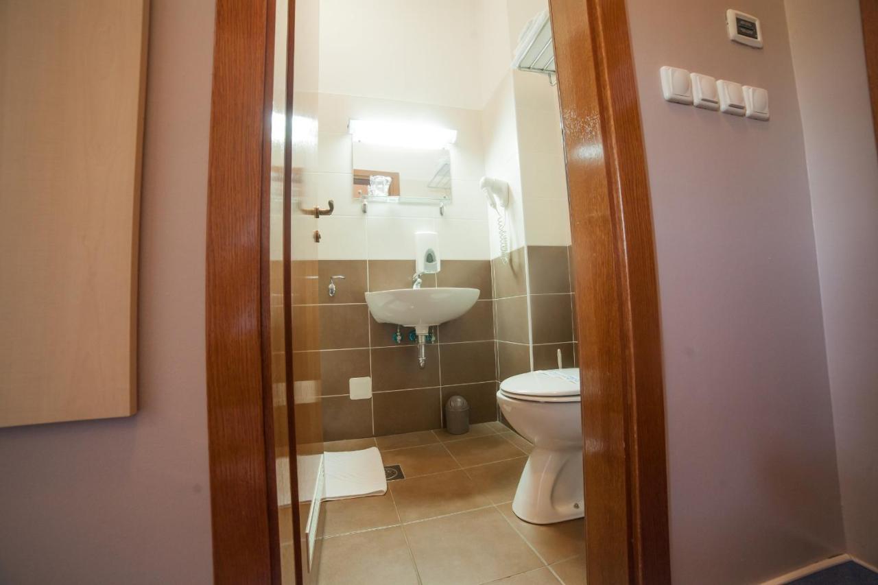 Hotel Pakrac Экстерьер фото